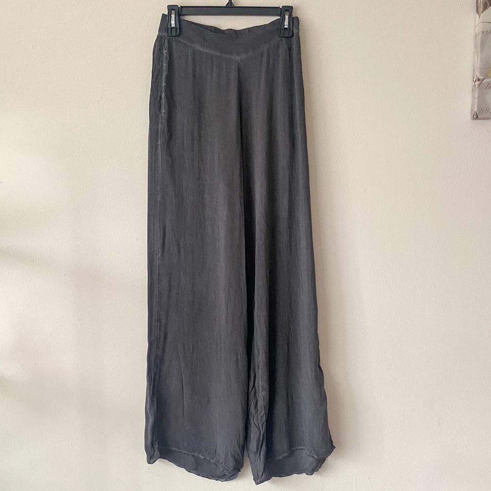 Betro Simone wide pull on pants, lightweight, high rise, gray, size XS